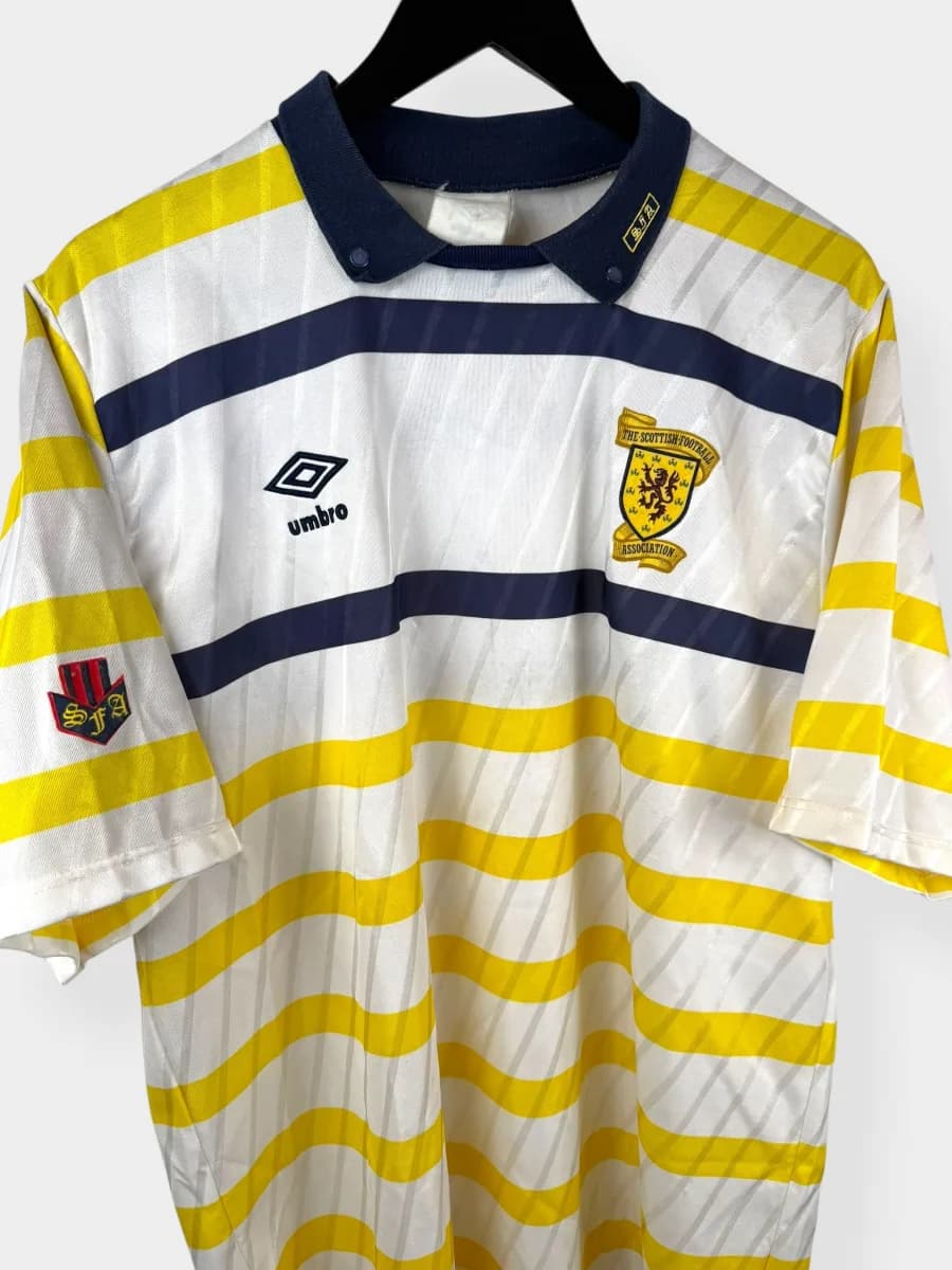 1988/91 Scotland Away shirt - view 3 of 4