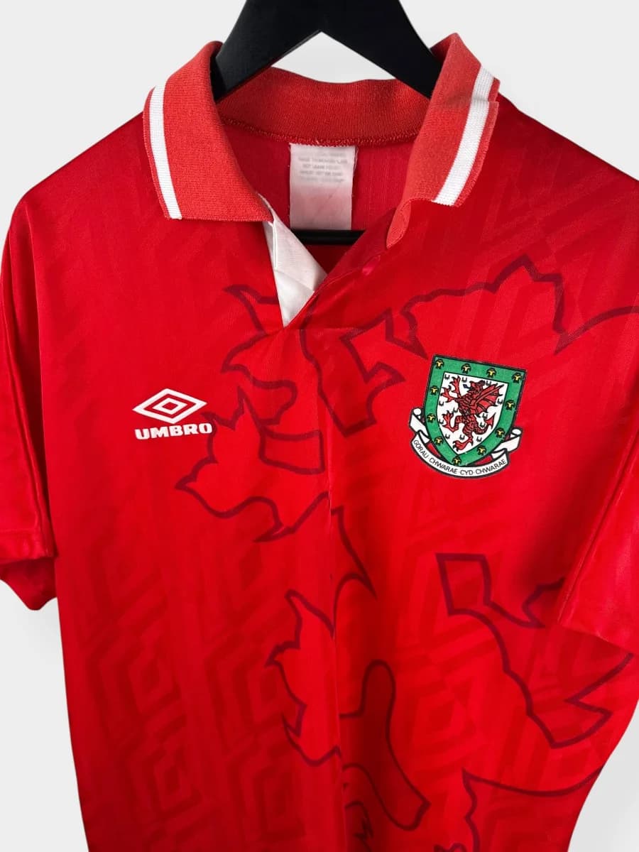 1992/94 Wales Home shirt - view 4 of 4