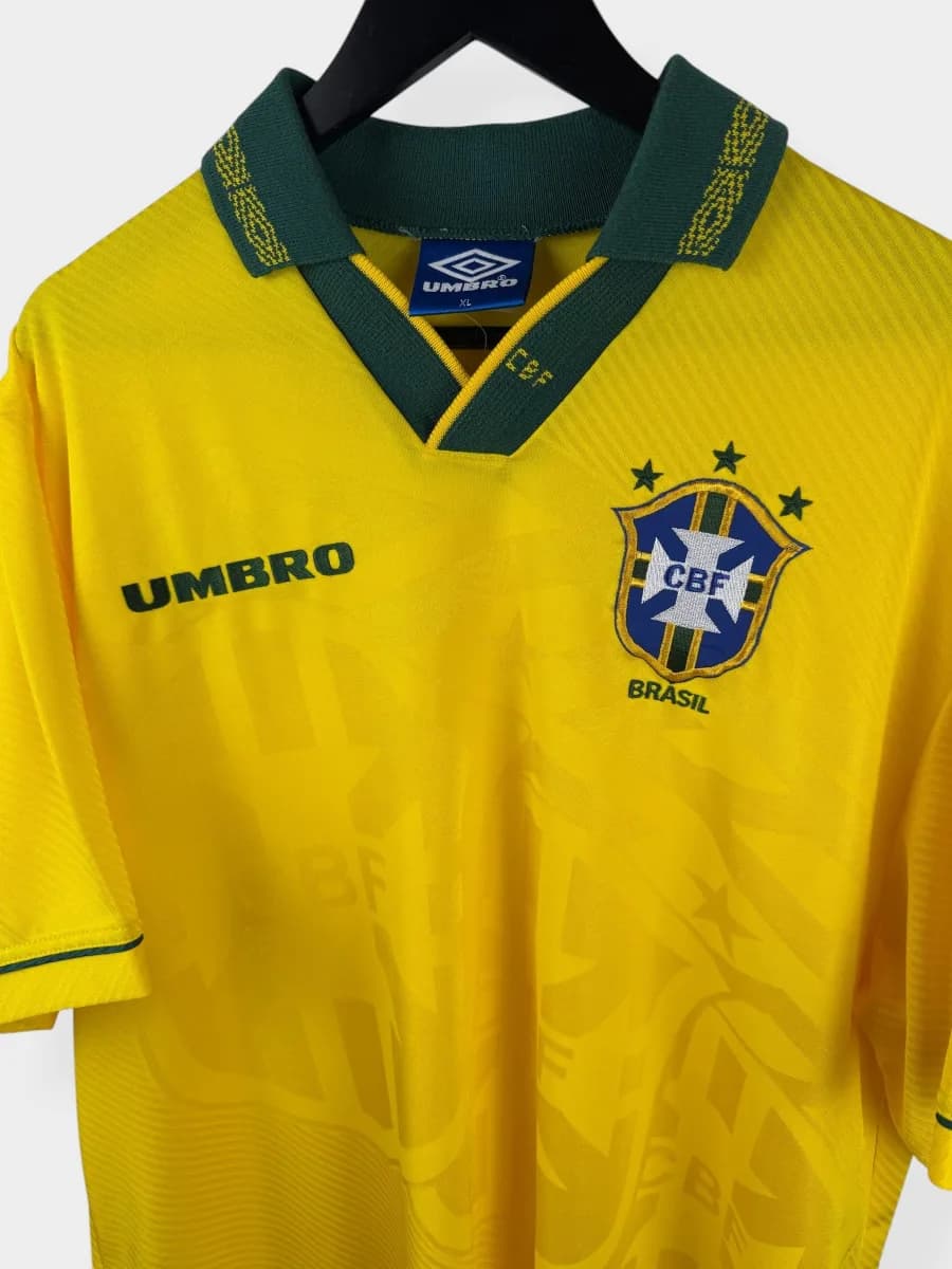 1993/94 Brazil Home shirt - view 4 of 4