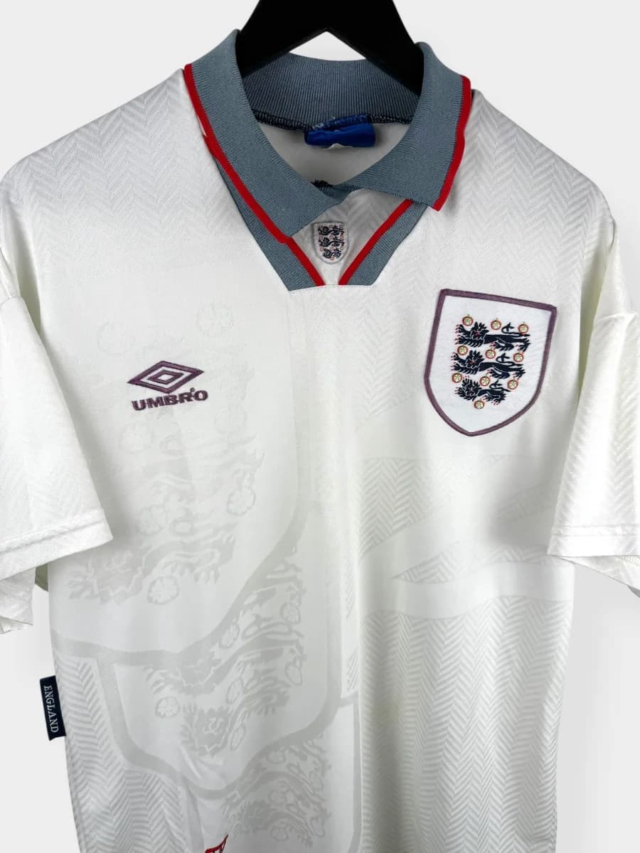 1993/95 England Home shirt - view 4 of 5