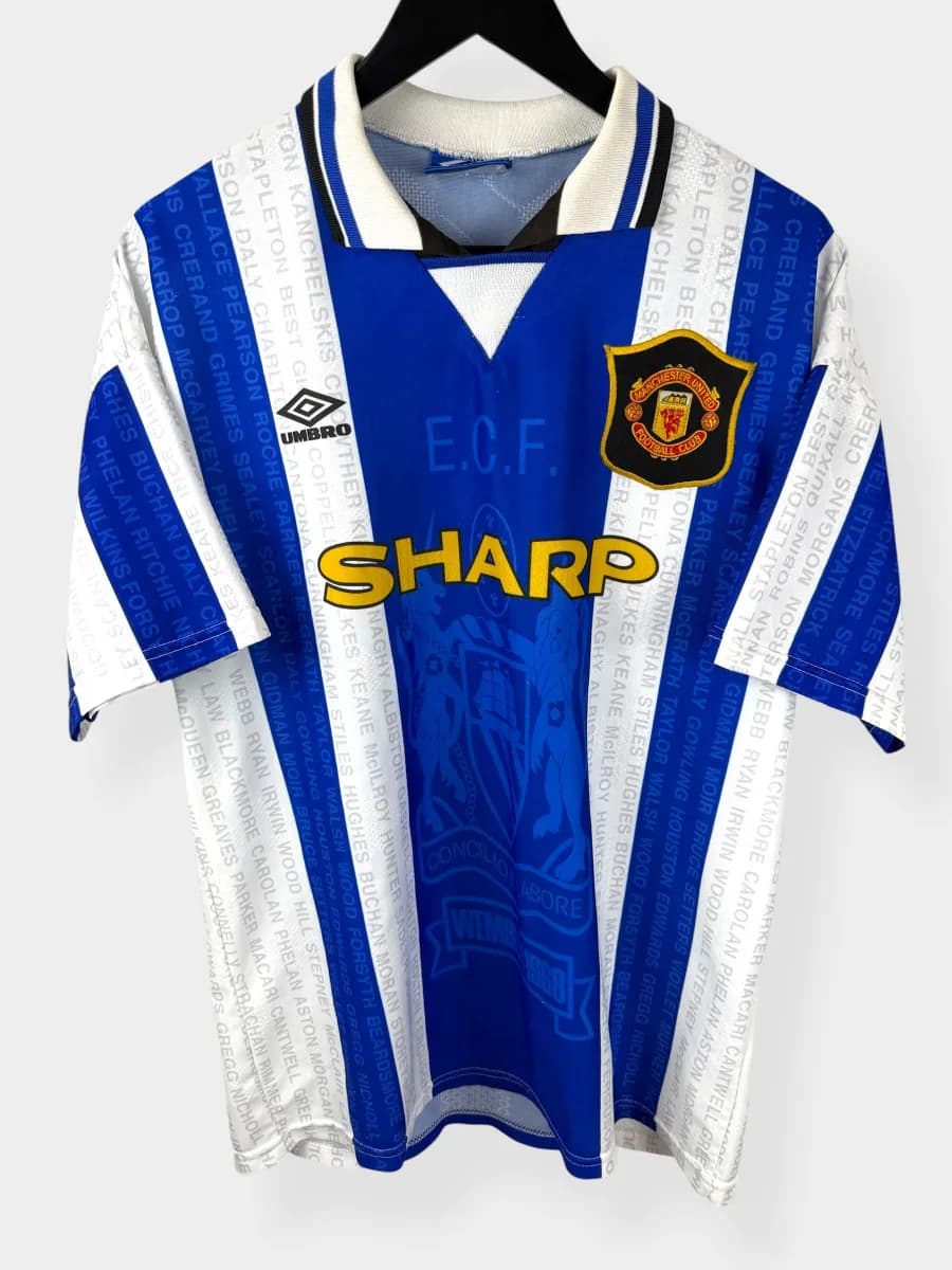 1994/96 Manchester United Away shirt - view 1 of 4