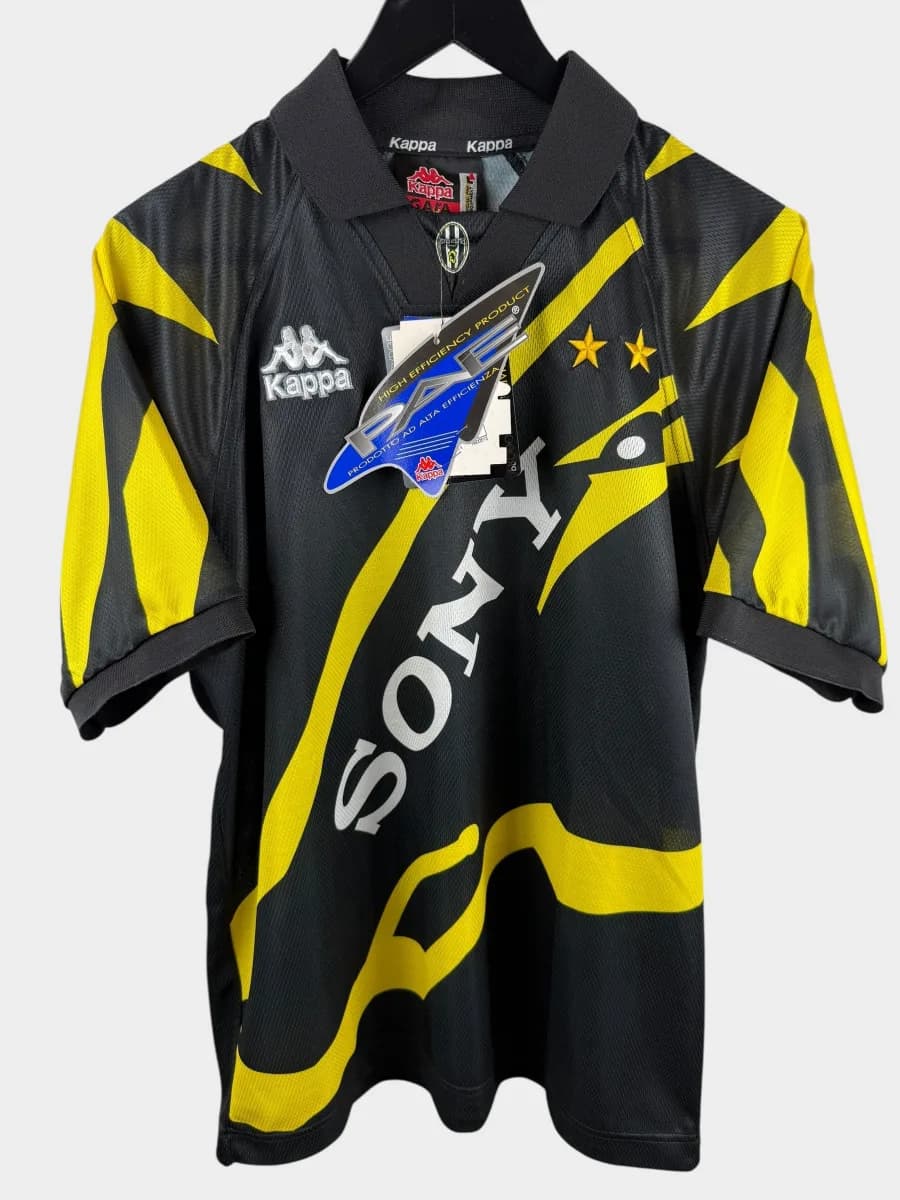 1996/97 Juventus Third shirt - view 1 of 4