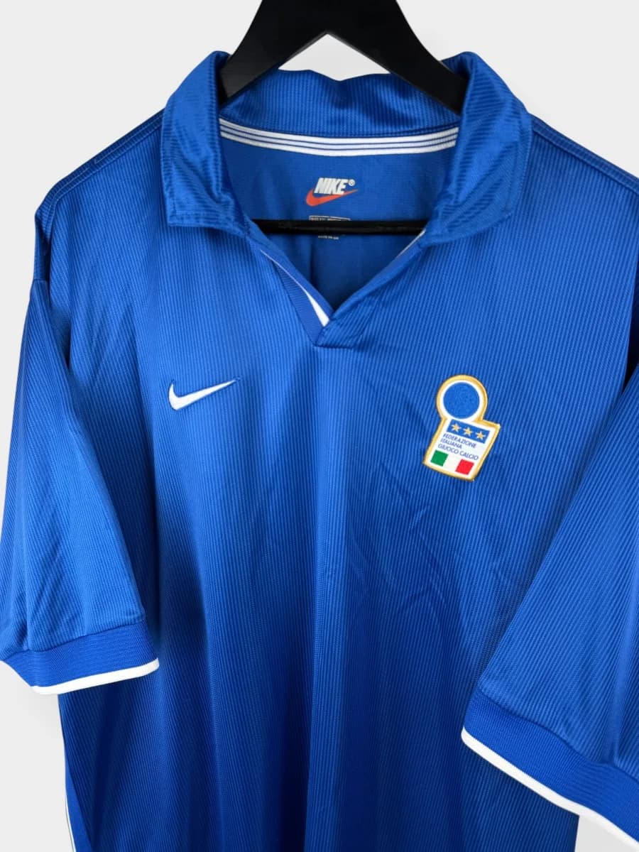 1997/98 Italy Home shirt - view 4 of 4