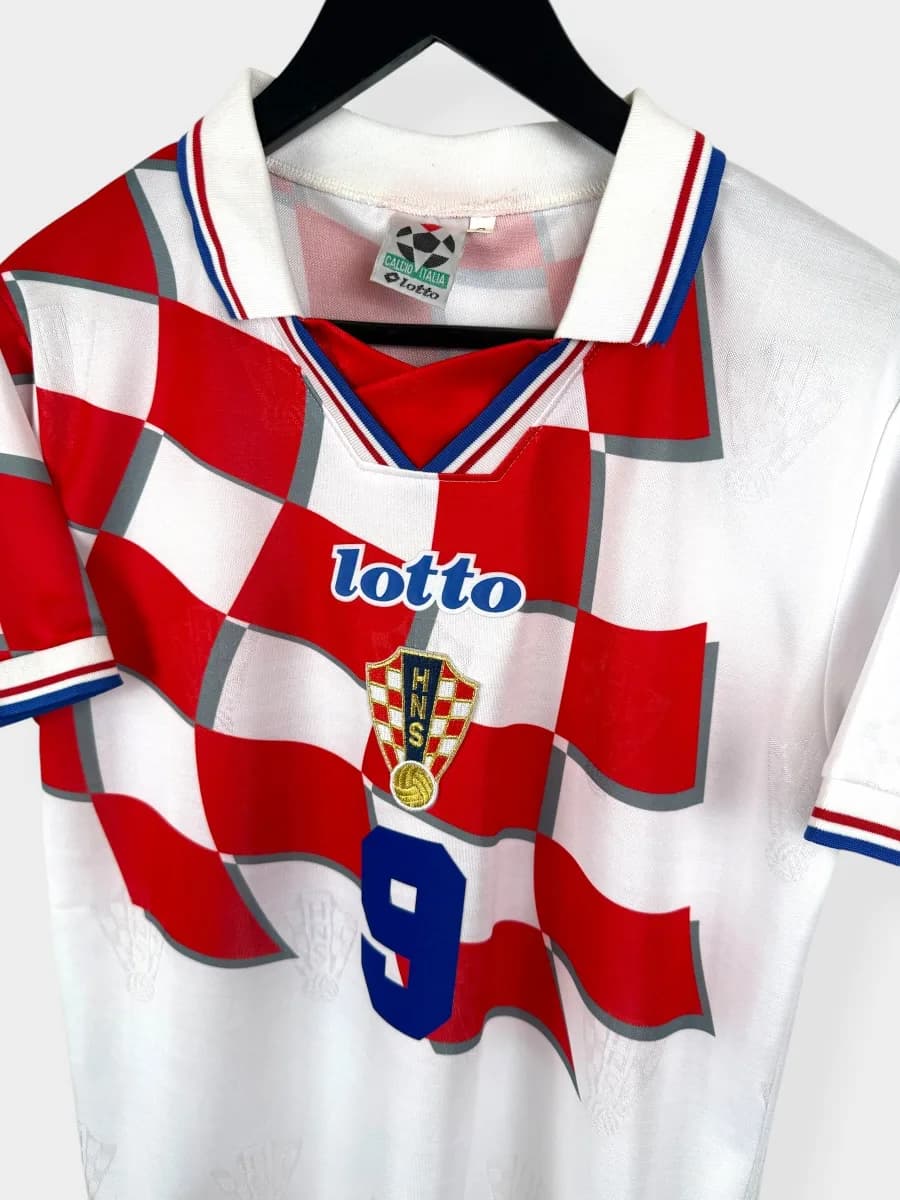 1998/01 Croatia Home shirt – Suker #9 - view 5 of 5