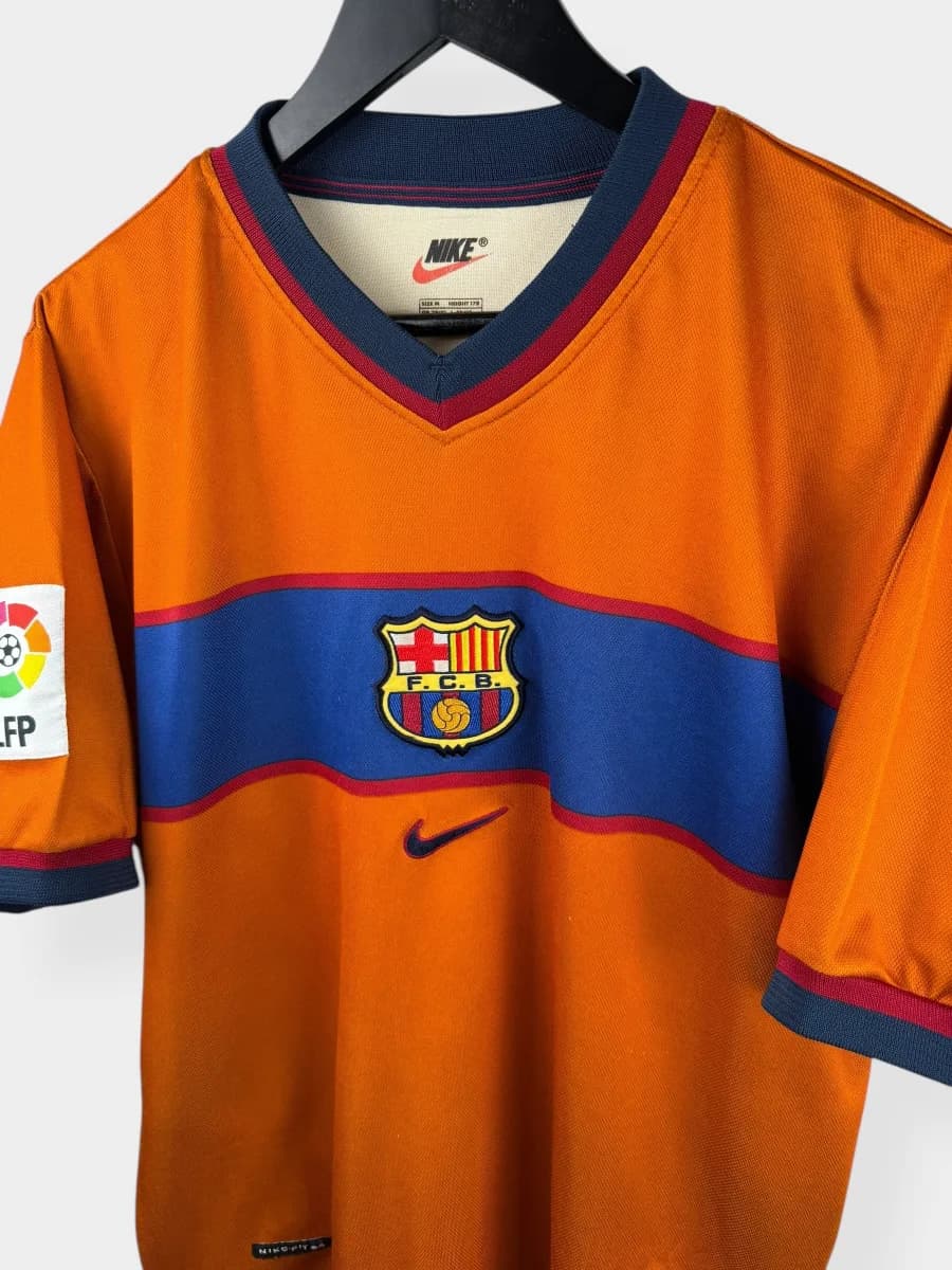 1998/99 Barcelona Away Rivaldo #11 shirt - view 4 of 4