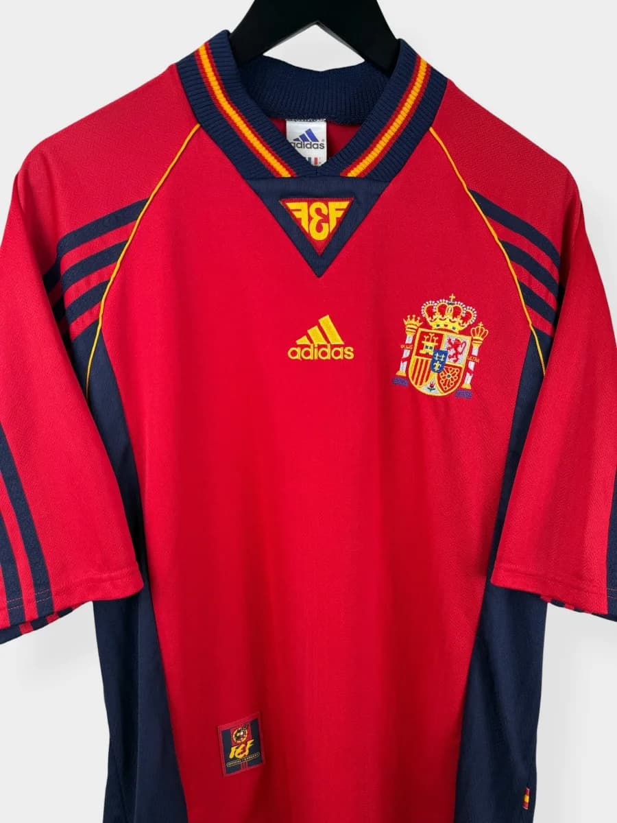 1998/99 Spain Home shirt - view 3 of 4