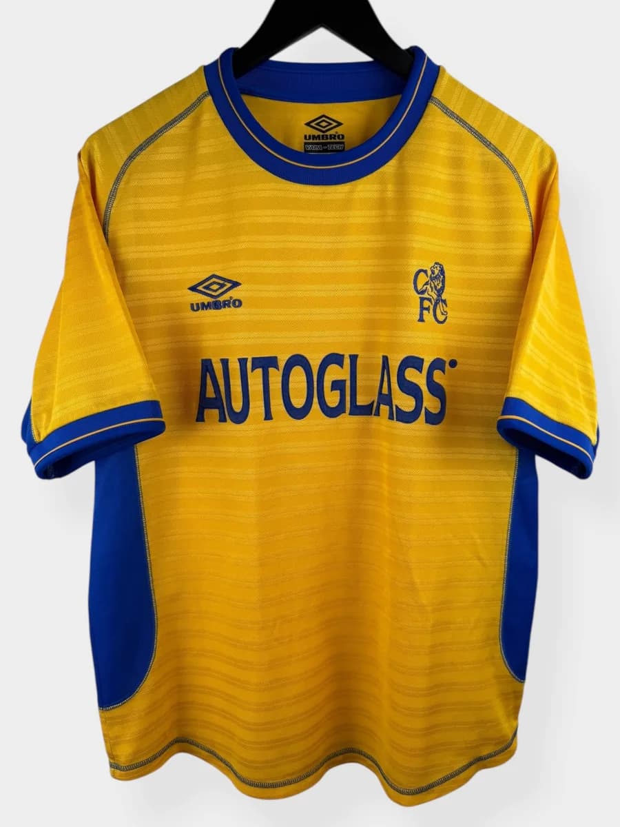 2000/01 Chelsea Away shirt - view 1 of 4