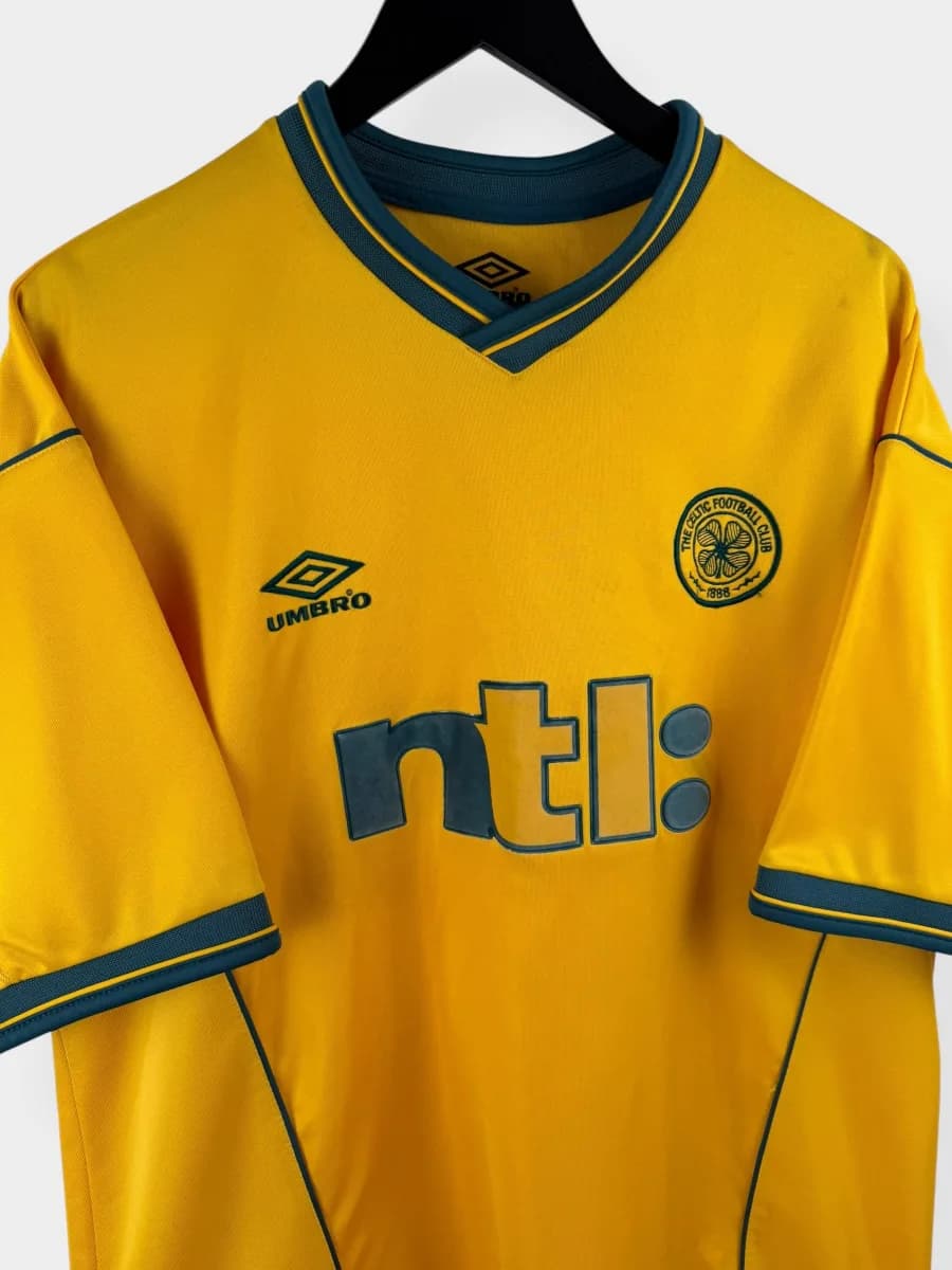 2000/02 Celtic Away shirt - view 3 of 4