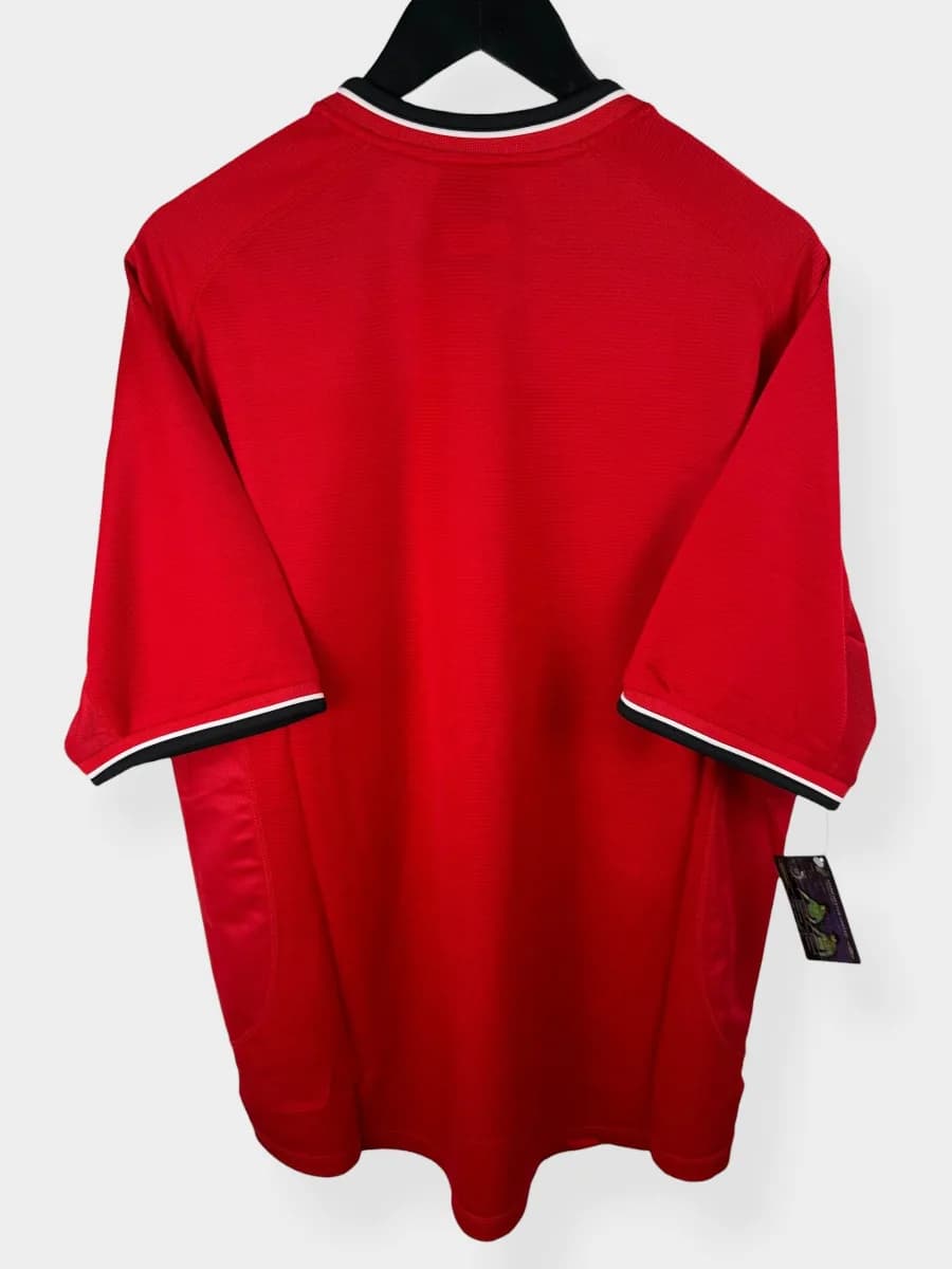 2000/02 Manchester United Home shirt - view 2 of 4