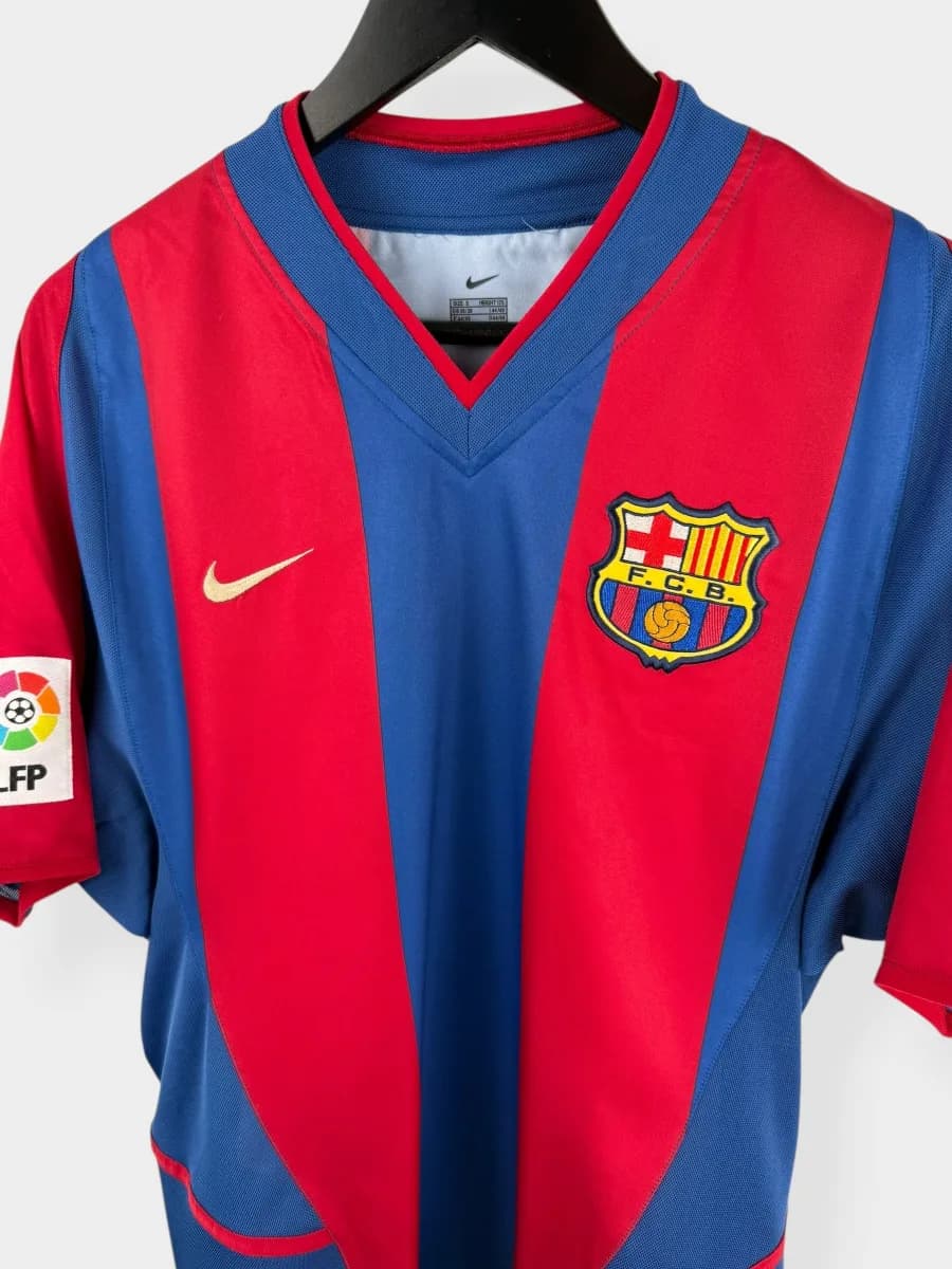 2002/03 Barcelona Home Riquelme #10 shirt - view 4 of 5