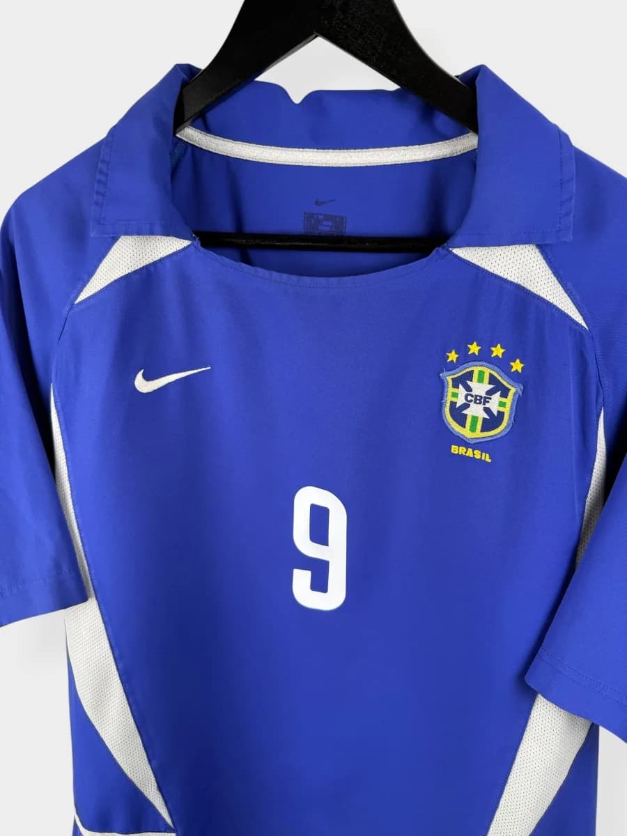 2002/04 Brazil Away Ronaldo #9 shirt - view 4 of 5