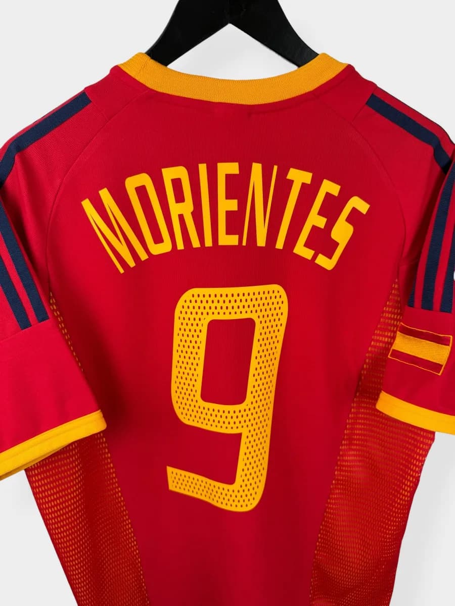 2002/04 Spain Home Morientes #9 shirt - view 3 of 4