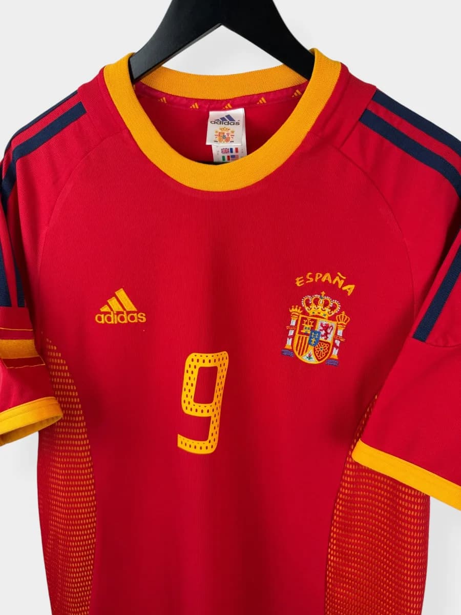 2002/04 Spain Home Morientes #9 shirt - view 4 of 4