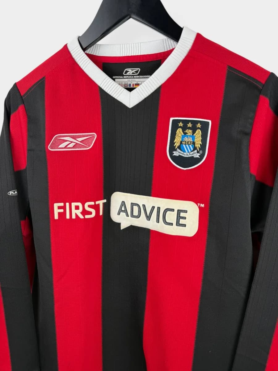 2003/04 Manchester City Away Anelka #39 long-sleeve shirt - view 4 of 4