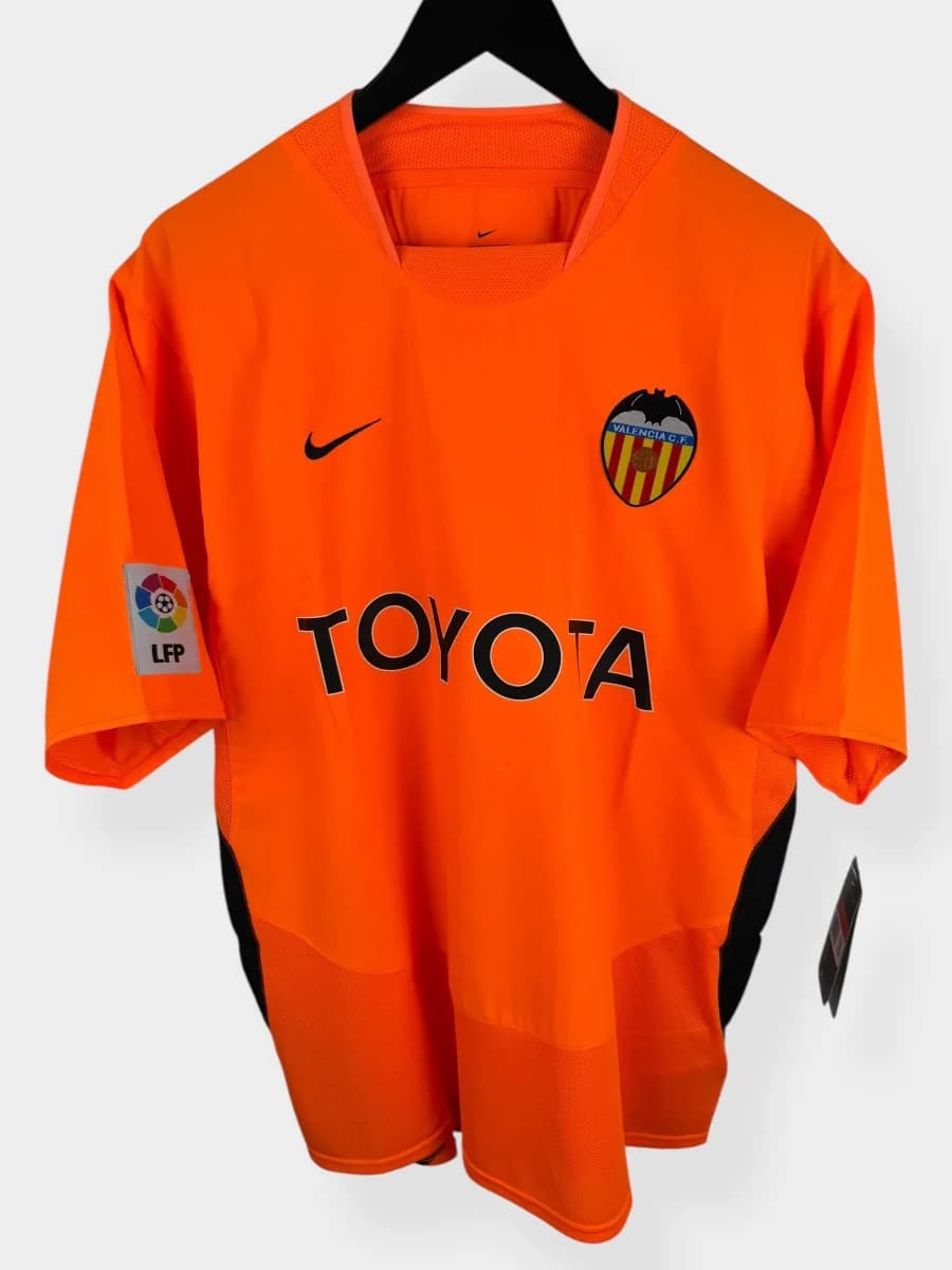 2003/04 Valencia Away shirt - view 5 of 5