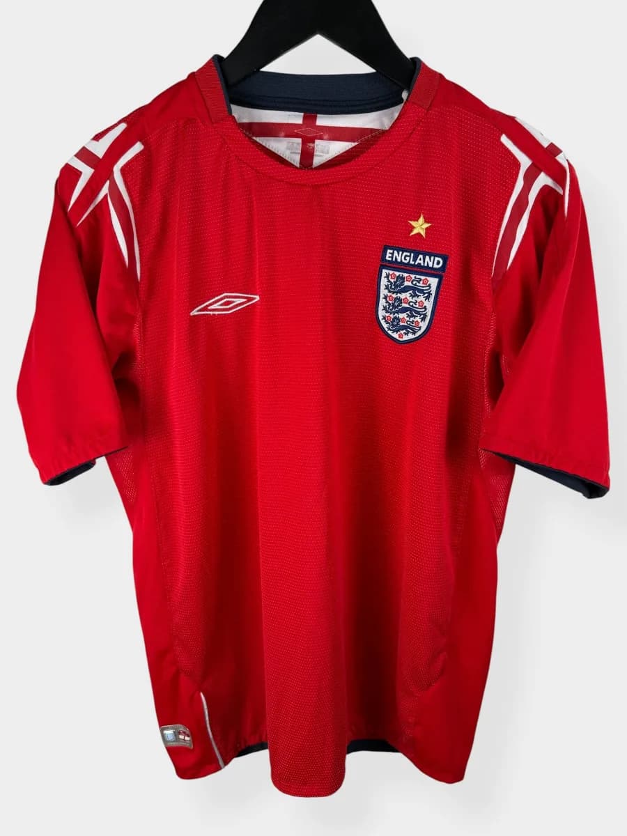 2004/06 England Away shirt - view 2 of 5
