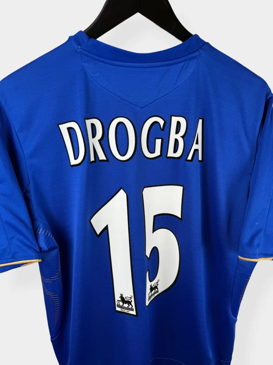 2005/06 Chelsea Home shirt – Drogba #15 - view 4 of 5