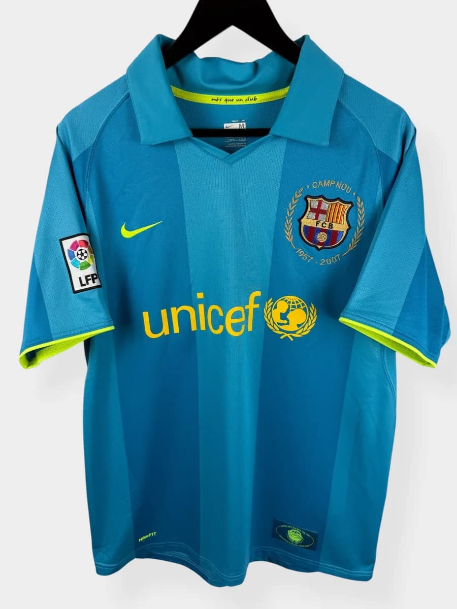 2007/08 Barcelona Away Messi #19 shirt - view 2 of 5