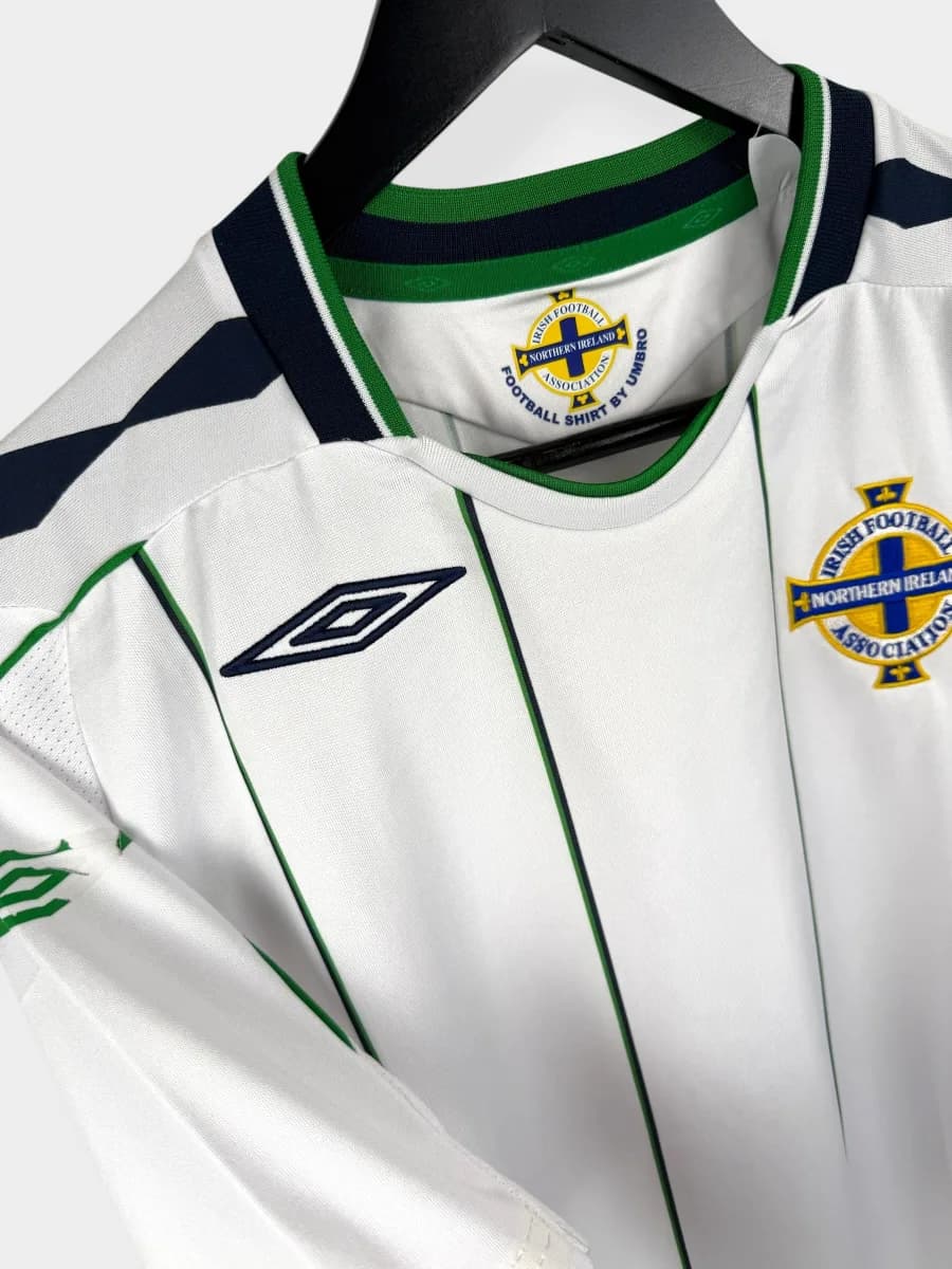 2008/09 Northern Ireland Away shirt - view 3 of 4