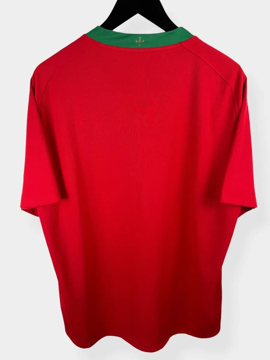2008/10 Portugal Home shirt - view 3 of 5