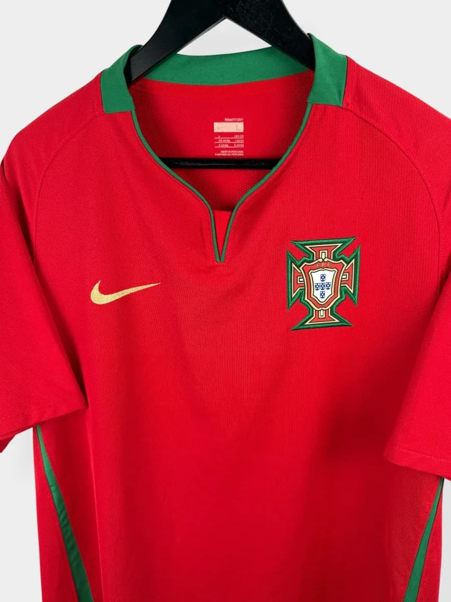 2008/10 Portugal Home shirt - view 5 of 5
