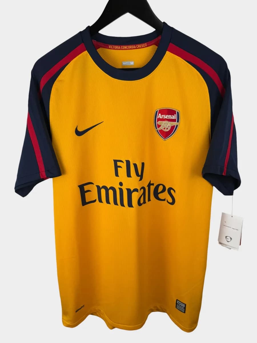 2008/10 Arsenal Away Arshavin #23 shirt - view 2 of 5