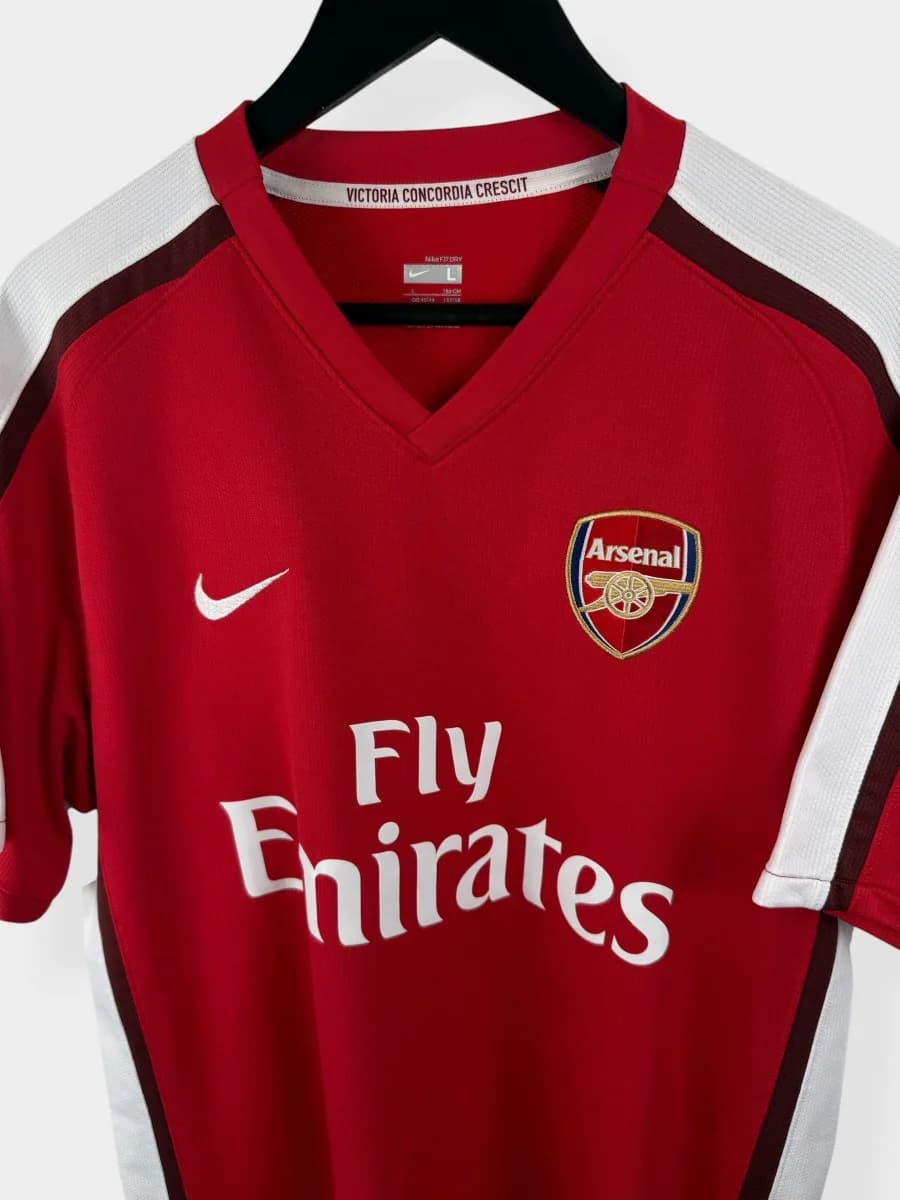 2008/10 Arsenal Home shirt - view 4 of 5