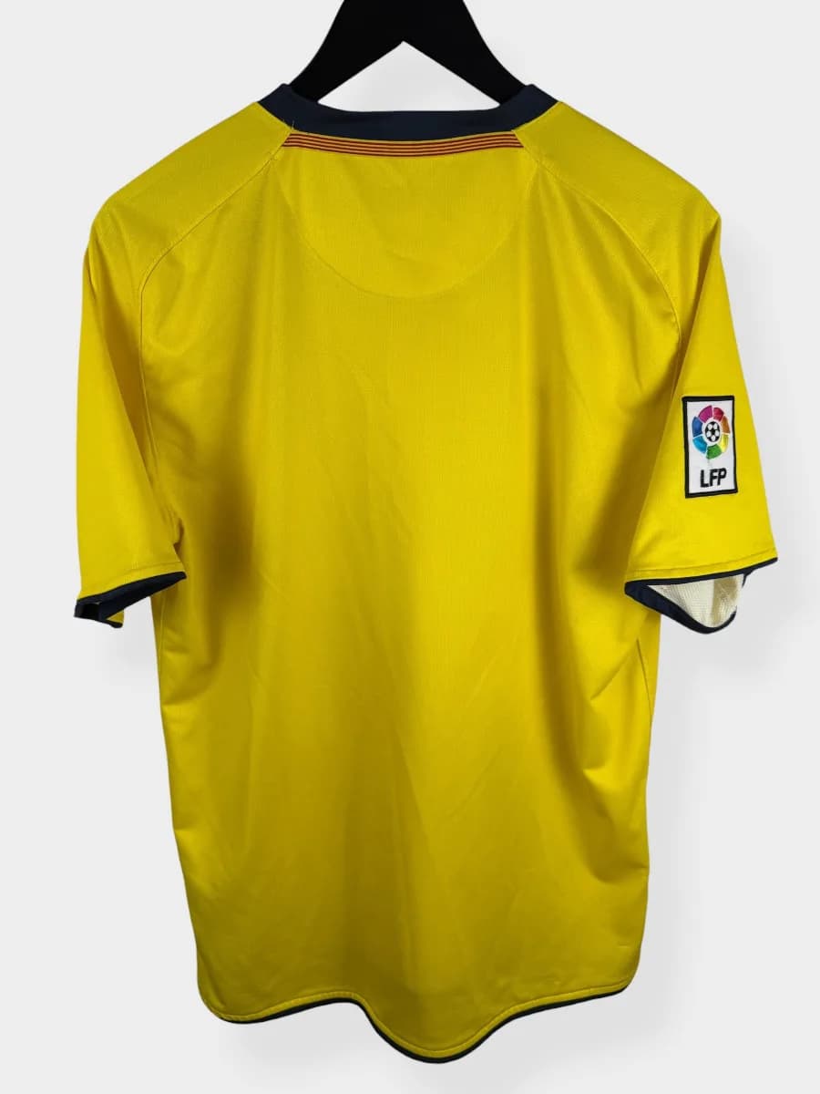 2008/09 Barcelona Away shirt - view 3 of 5