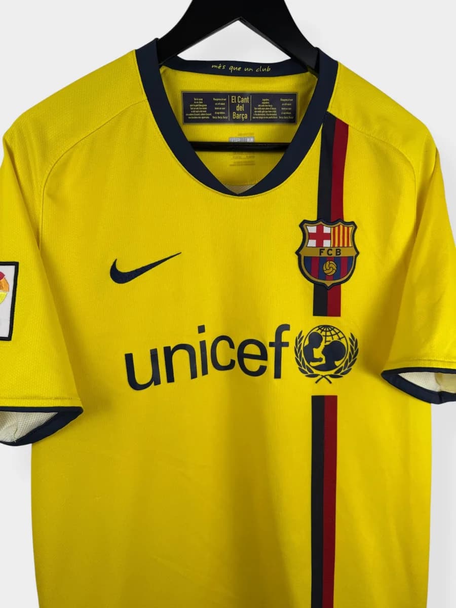 2008/09 Barcelona Away shirt - view 4 of 5