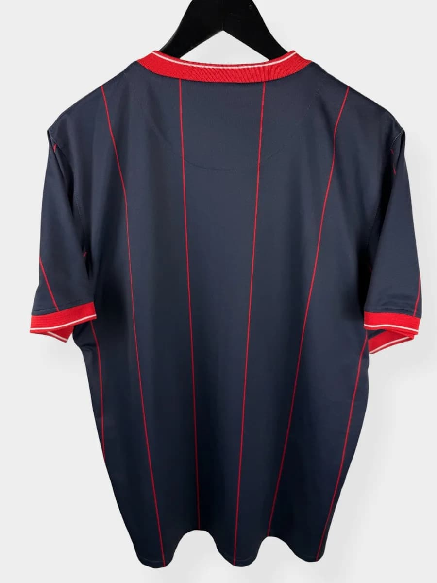 2009/10 Paris Saint-Germain Home shirt - view 3 of 5