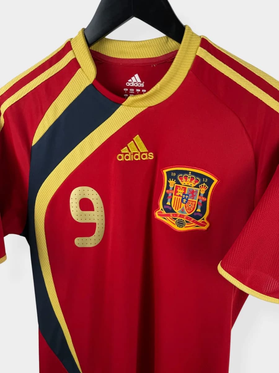 2009/10 Spain Home Torres #9 shirt - view 4 of 4
