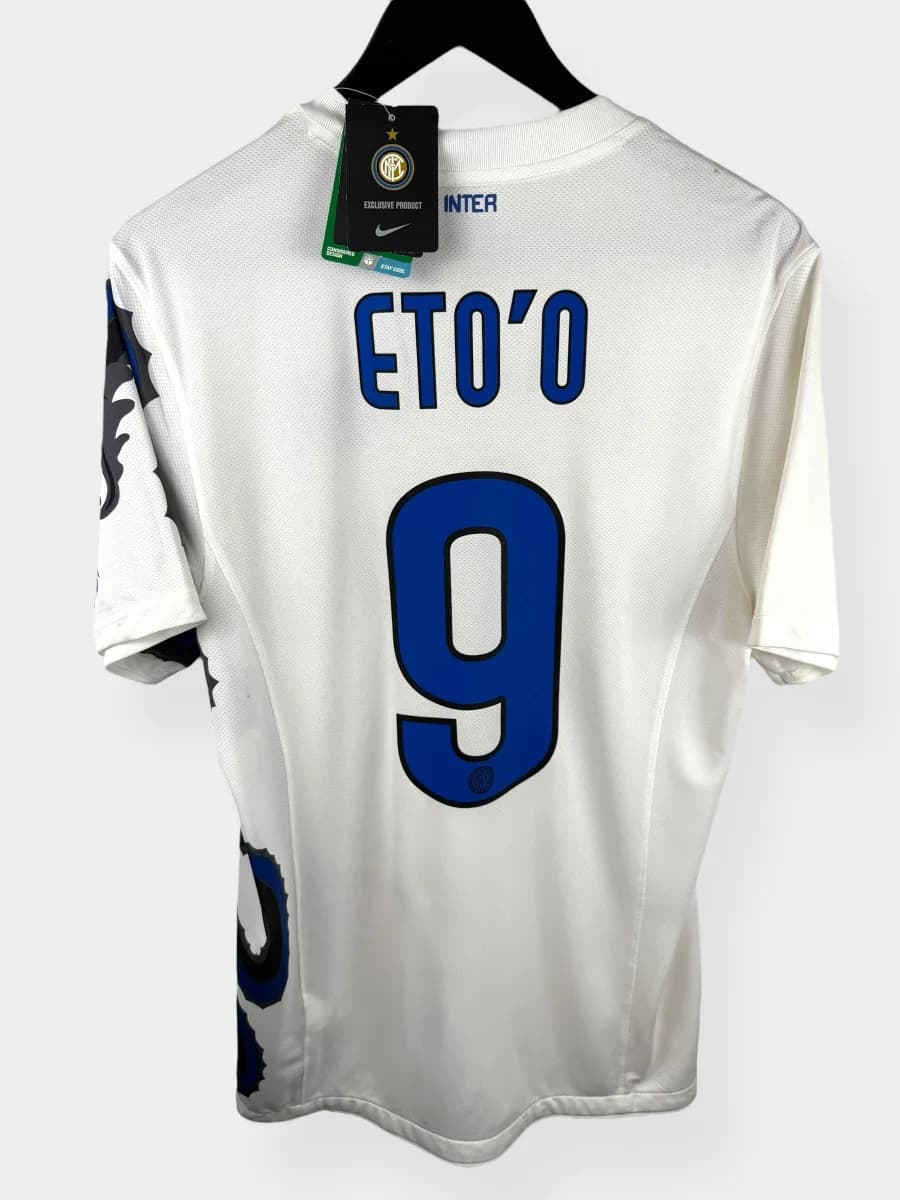 2010/11 Inter Milan Away Eto'O #9 shirt - view 1 of 4