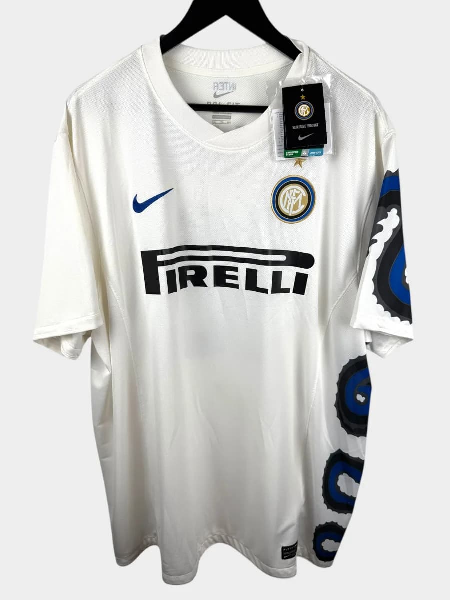 2010/11 Inter Milan Away Sneijder #10 shirt - view 2 of 4
