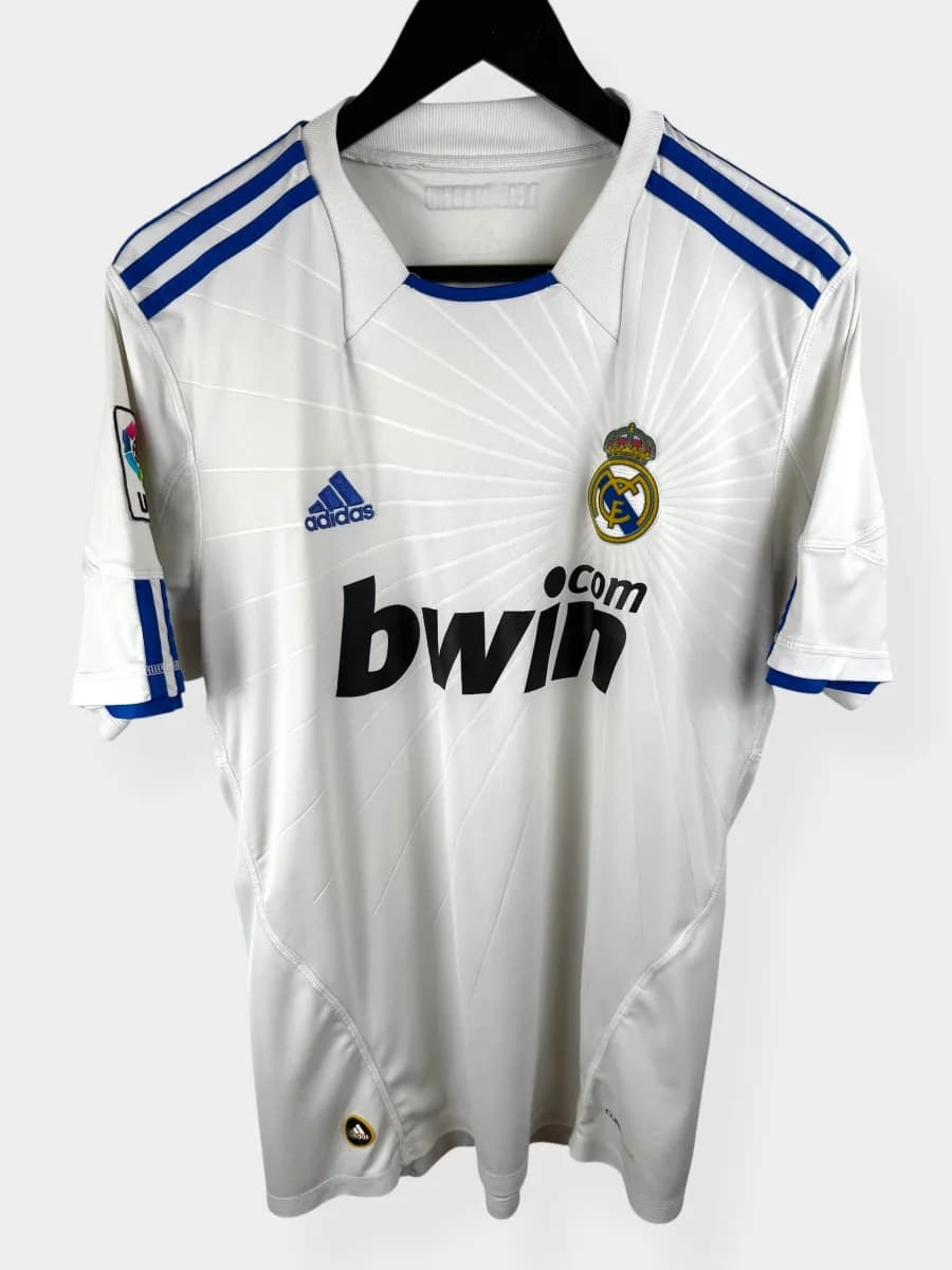 2010/11 Real Madrid Home Ronaldo #7 shirt - view 2 of 5