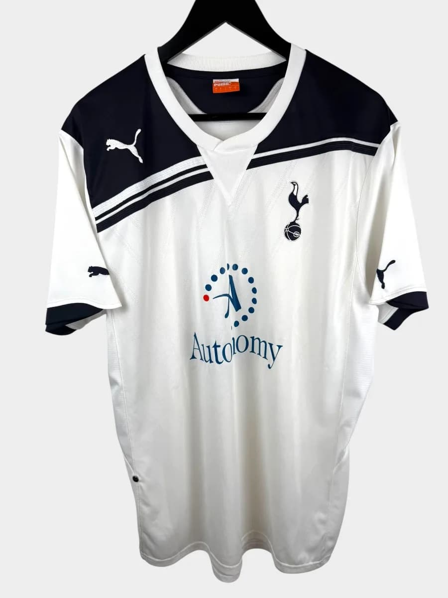2010/11 Tottenham Hotspur Home shirt – Bale #3 - view 3 of 5