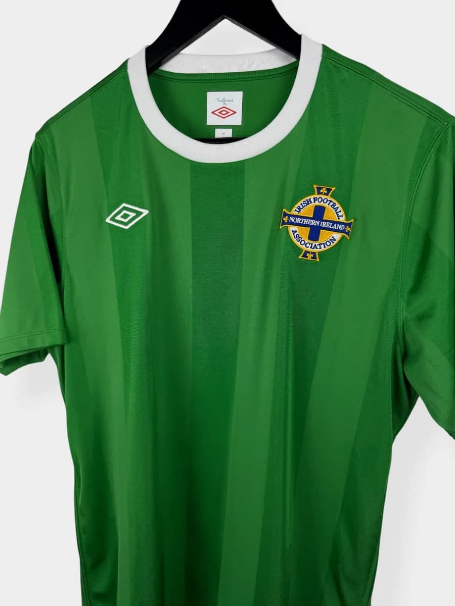 2010/12 Northern Ireland Home shirt - view 4 of 4