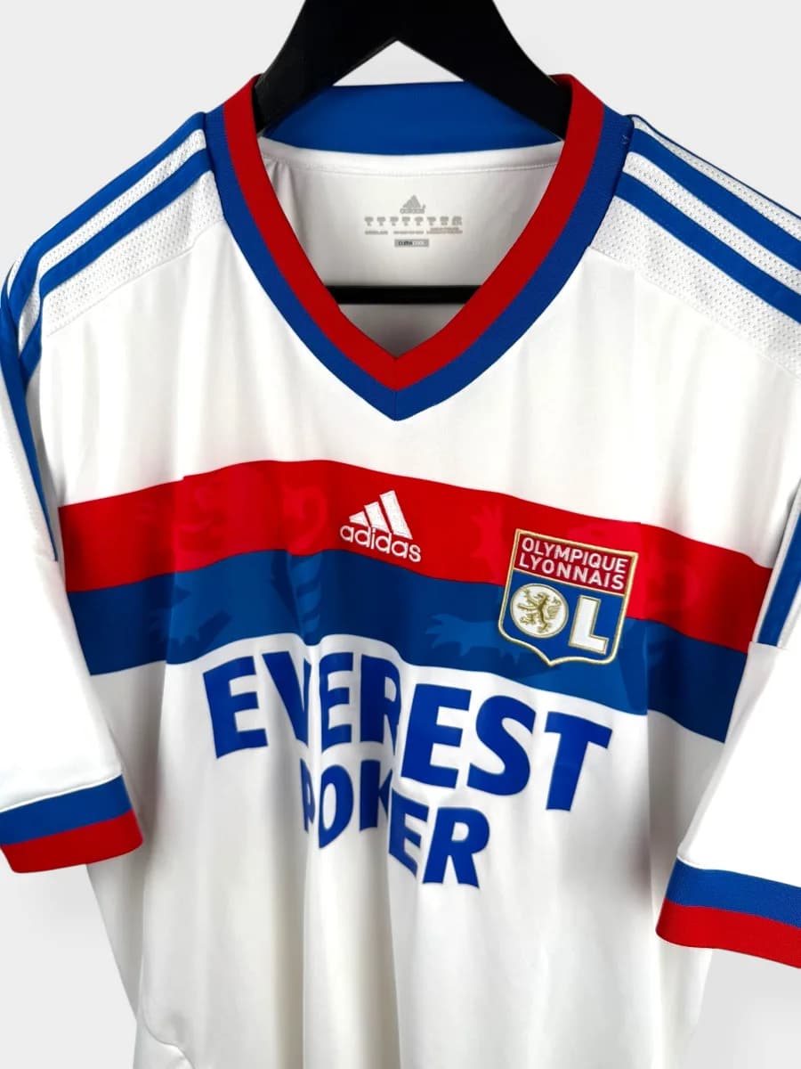 2011/12 Olympique Lyonnais Home shirt - view 4 of 5