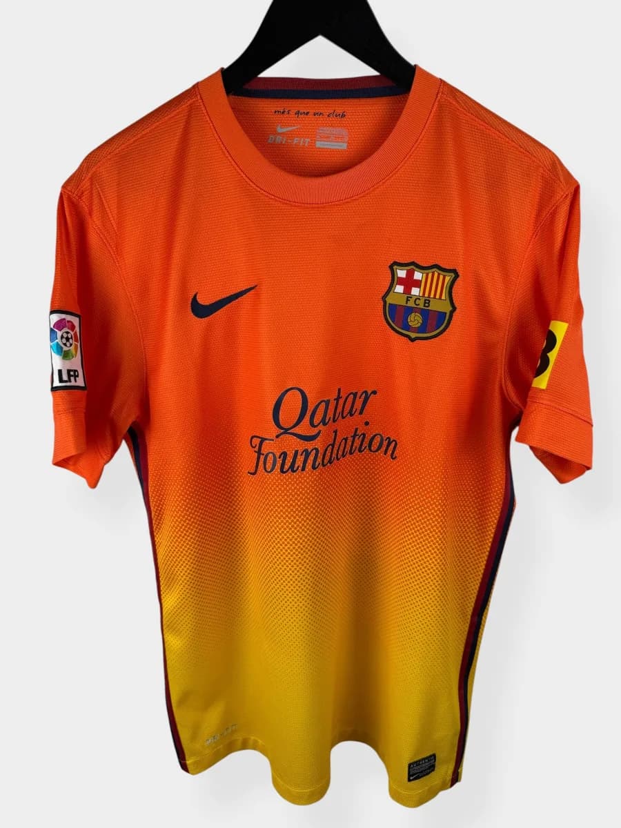 2012/13 Barcelona Away Xavi #6 shirt - view 2 of 4