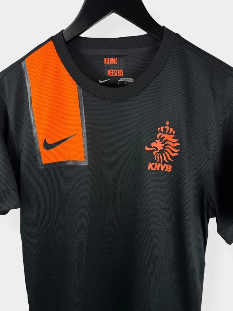2012/13 Netherlands Away shirt - view 5 of 5