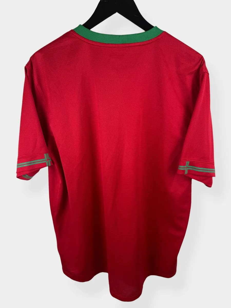 2012/13 Portugal Home shirt - view 3 of 5