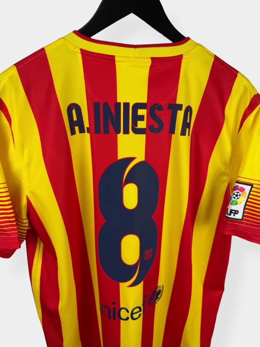 2013/14 Barcelona Away Iniesta #8 shirt - view 3 of 5