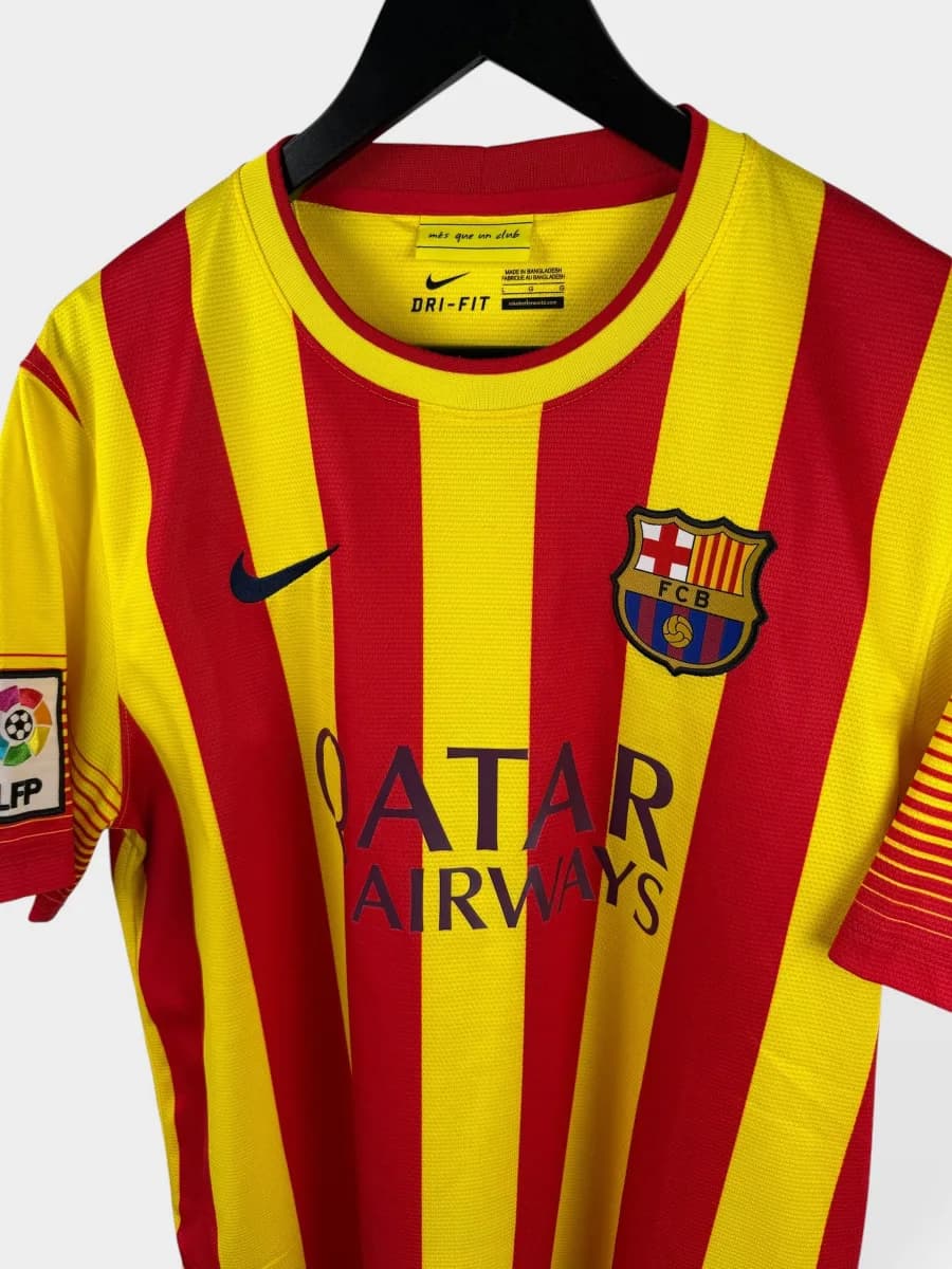 2013/14 Barcelona Away shirt - view 5 of 5