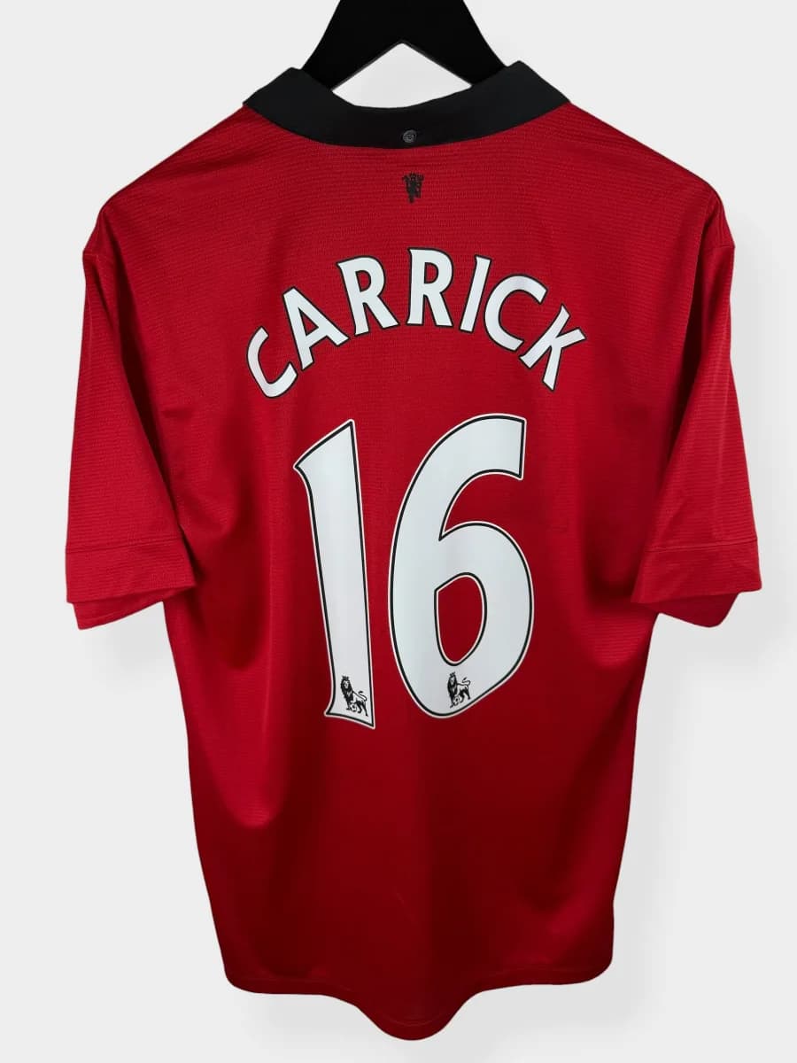 2013/14 Manchester United Home Carrick #16 shirt - view 1 of 5