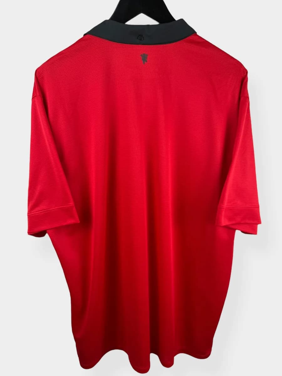 2013/14 Manchester United Home shirt - view 3 of 5