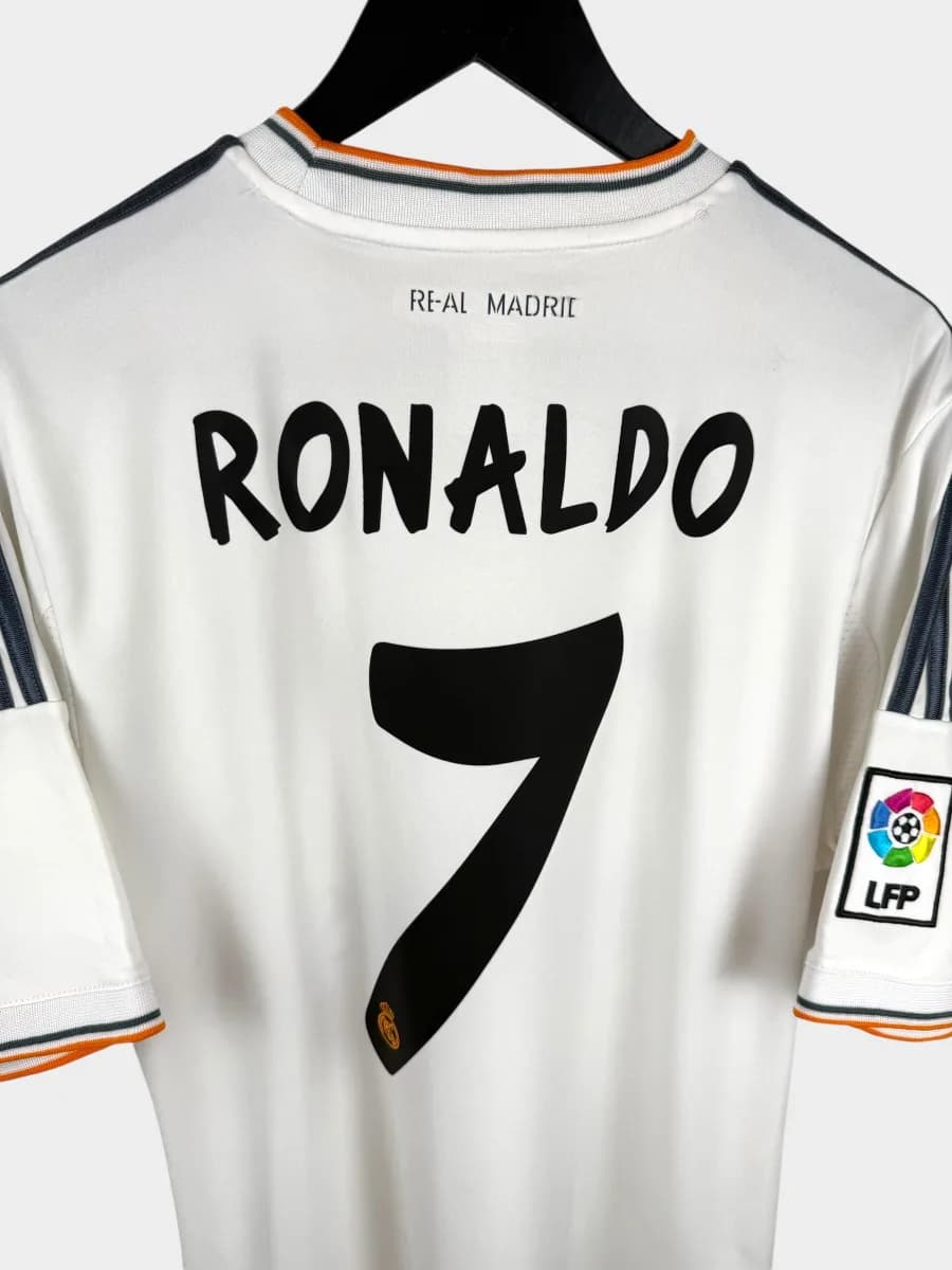 2013/14 Real Madrid Home shirt – Ronaldo #7 - view 4 of 5