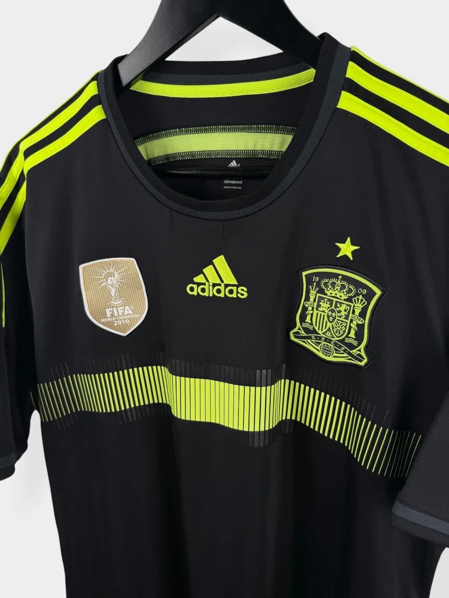 2013/15 Spain Away shirt - view 5 of 5
