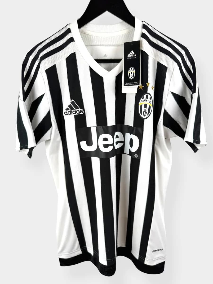 2015/16 Juventus Home Pogba #10 shirt - view 2 of 5