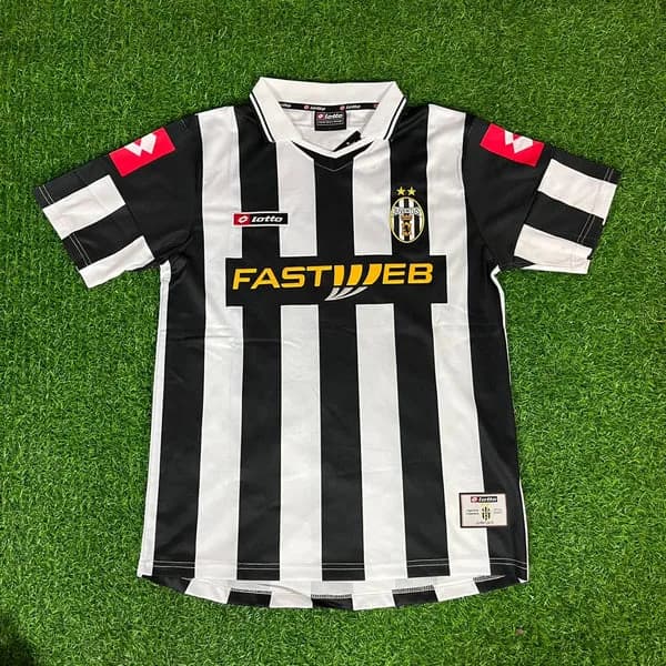 2001 Juventus shirt