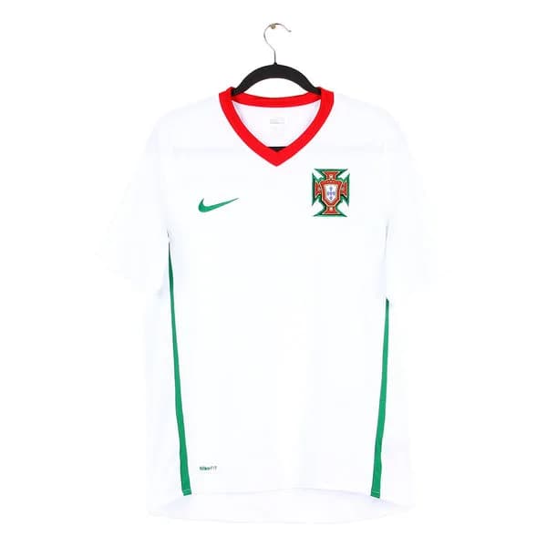 2008/10 Portugal Home shirt - view 1 of 5