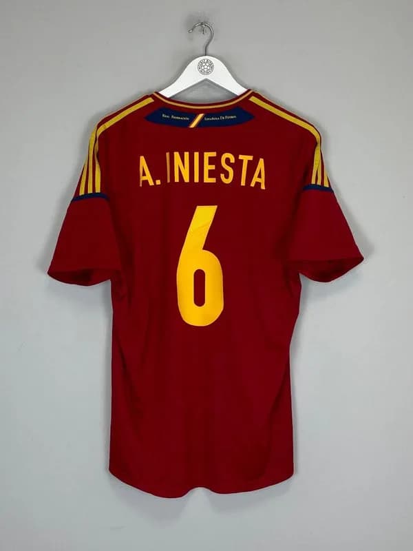 2011/12 Spain Home shirt – Iniesta #6